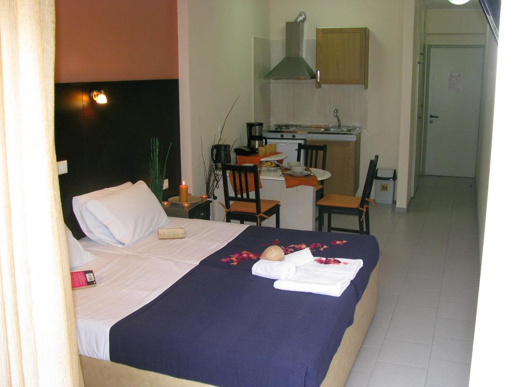 Villa Kokkinos Potos Zimmer foto
